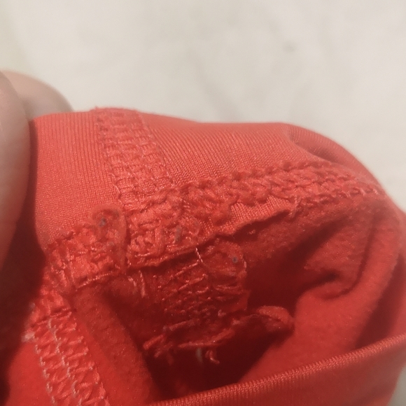 Small Nike dri-fit zip top - Picture 8 of 8
